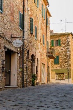 Suvereto