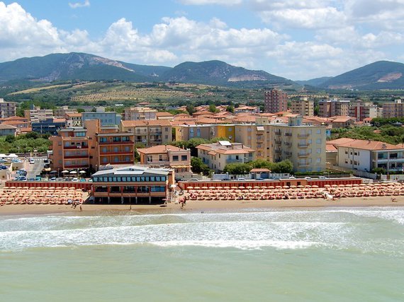 Bagno Delfino.jpeg