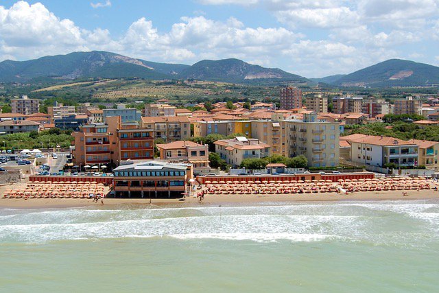 Bagno Delfino.jpeg