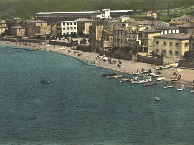 Pano Porto dal mare.jpg