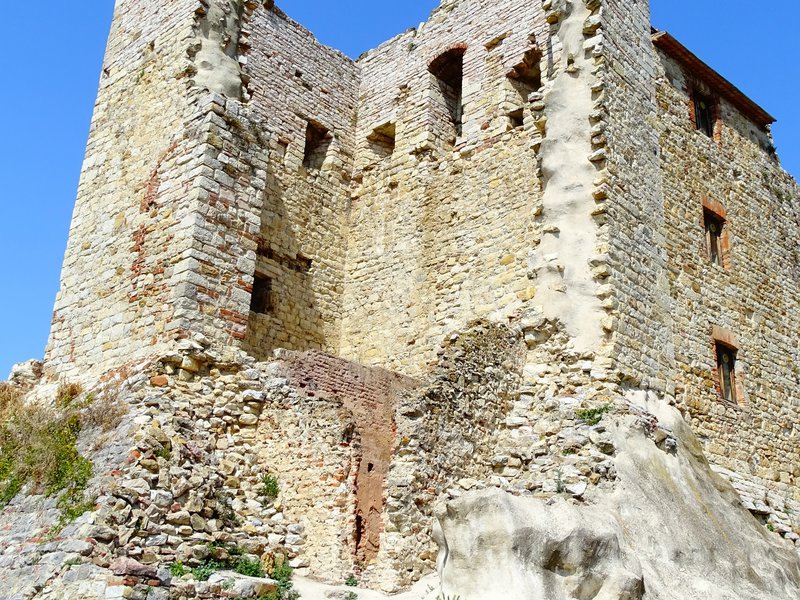 b. Suvereto La Rocca.JPG